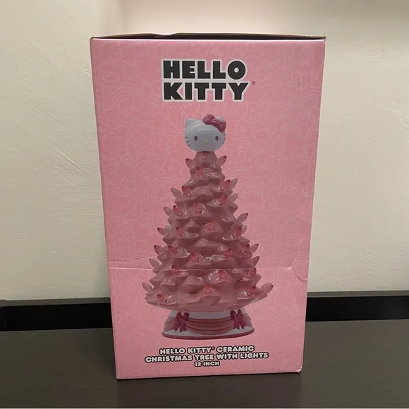 SANRIO x HELLO KITTY Ceramic Light Up Christmas Tree in Pink - Picture 5 of 7